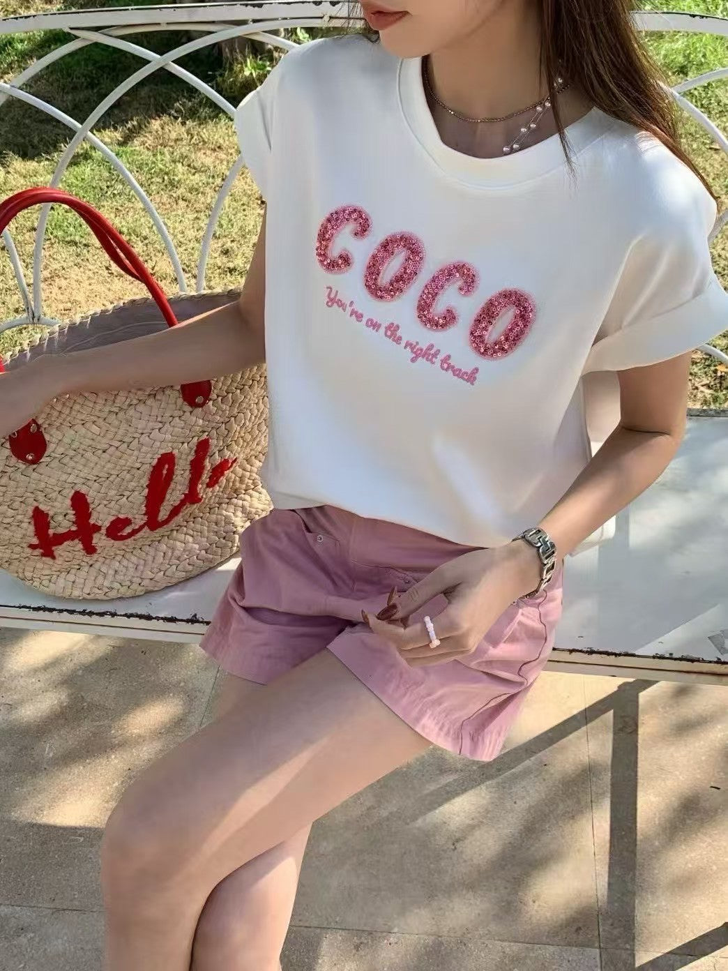 4B103 COCO亮片反摺袖短T