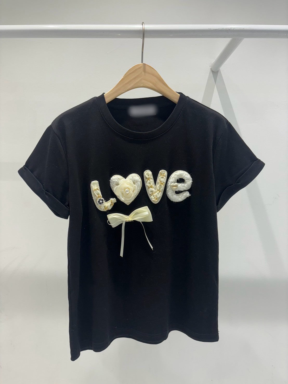 4B107 立體毛呢LOVE反摺袖短T