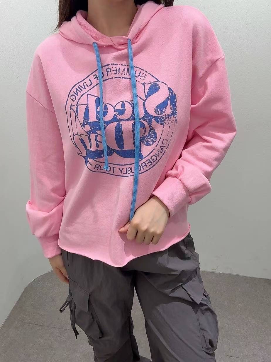9B209 圓徽章短版連帽T