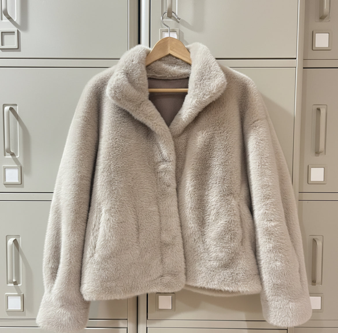 JK1879 翻領皮草外套