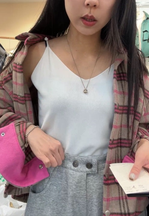 10A203 細帶針織背心