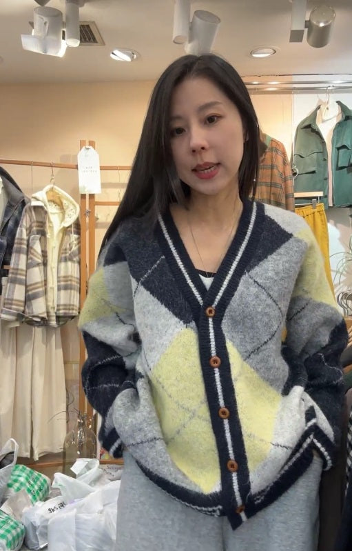 10A204 菱格紋針織外套