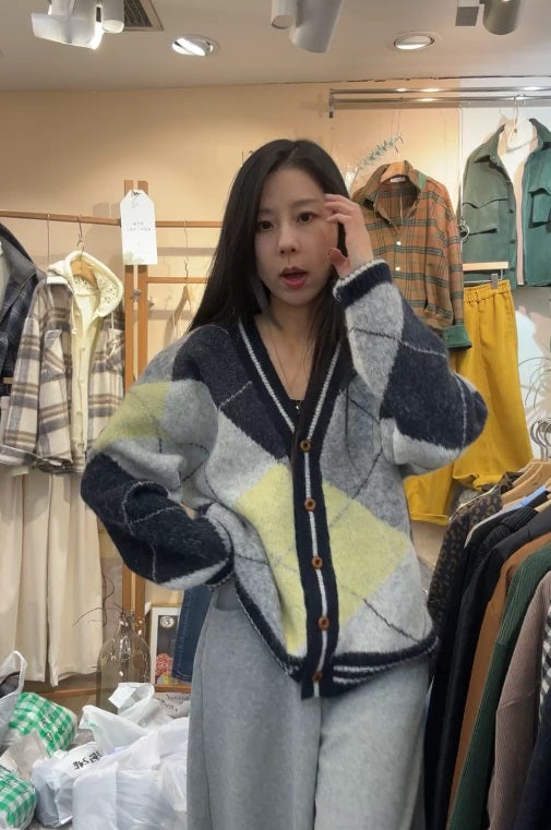 10A204 菱格紋針織外套