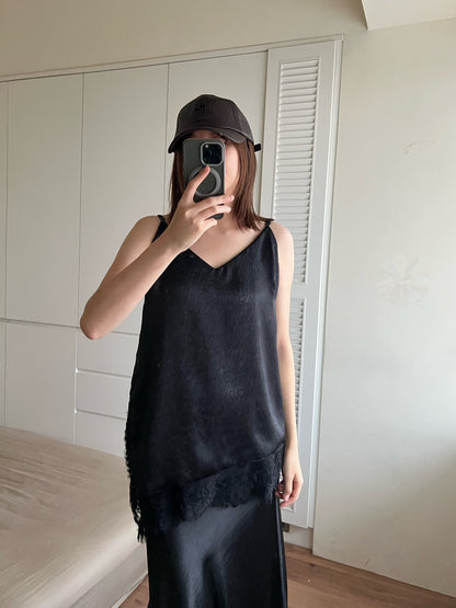 ST4528 細帶拚蕾絲緞面背心