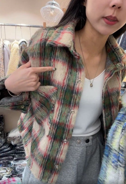 10A208 毛鬚感格紋襯衫外套