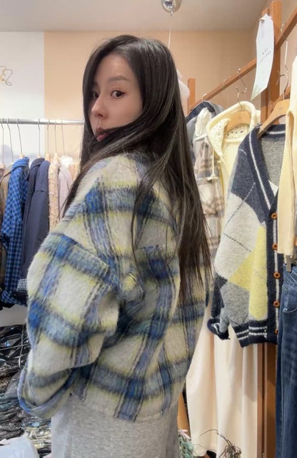 10A208 毛鬚感格紋襯衫外套