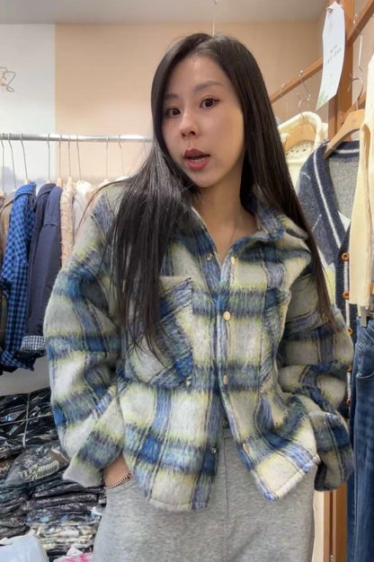 10A208 毛鬚感格紋襯衫外套