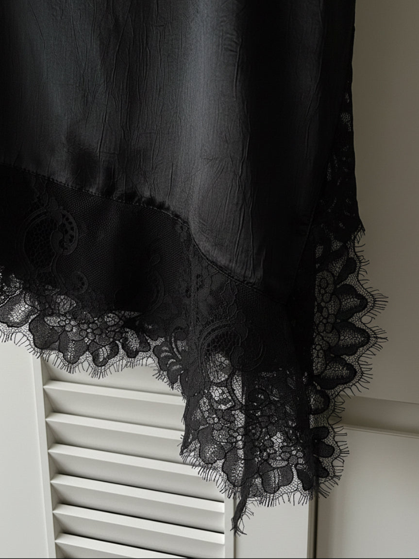 ST4528 細帶拚蕾絲緞面背心