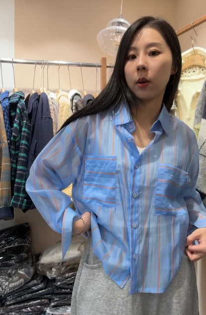 10A211 透膚感細條紋短版襯衫