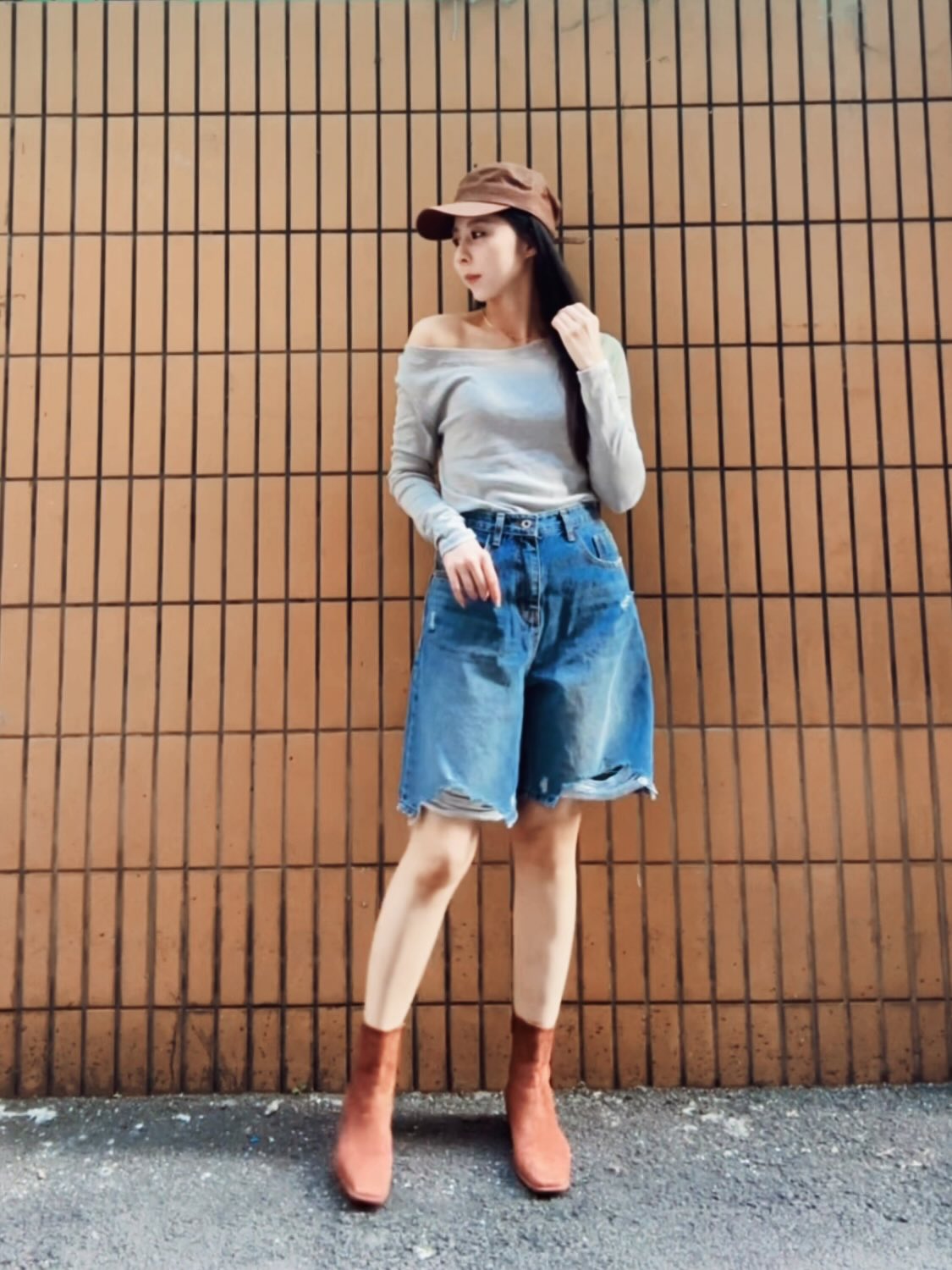 TS1769 大U領長袖棉T