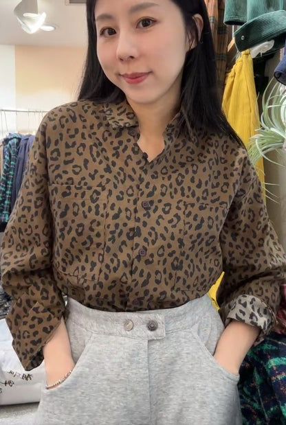 10A213 豹紋短版襯衫