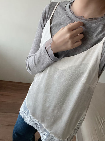 ST4528 細帶拚蕾絲緞面背心