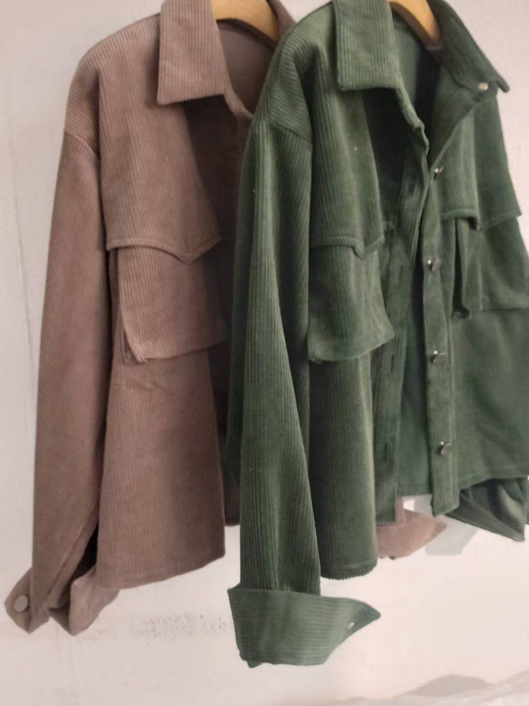 10A209 挺料燈心絨口袋襯衫