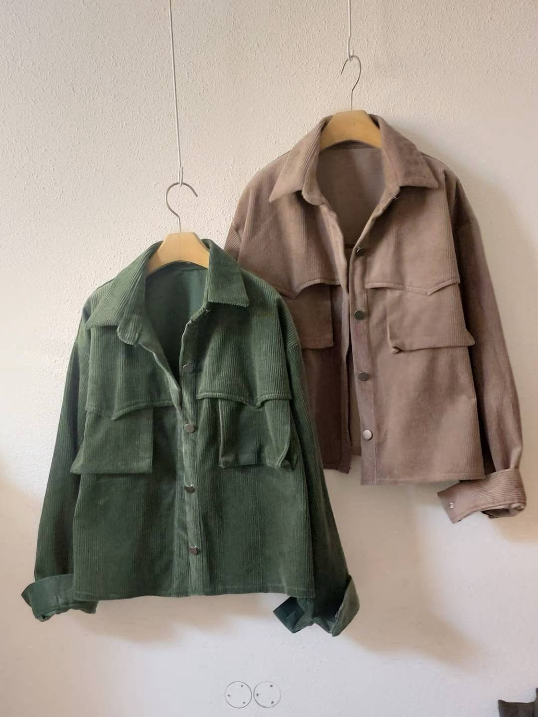 10A209 挺料燈心絨口袋襯衫