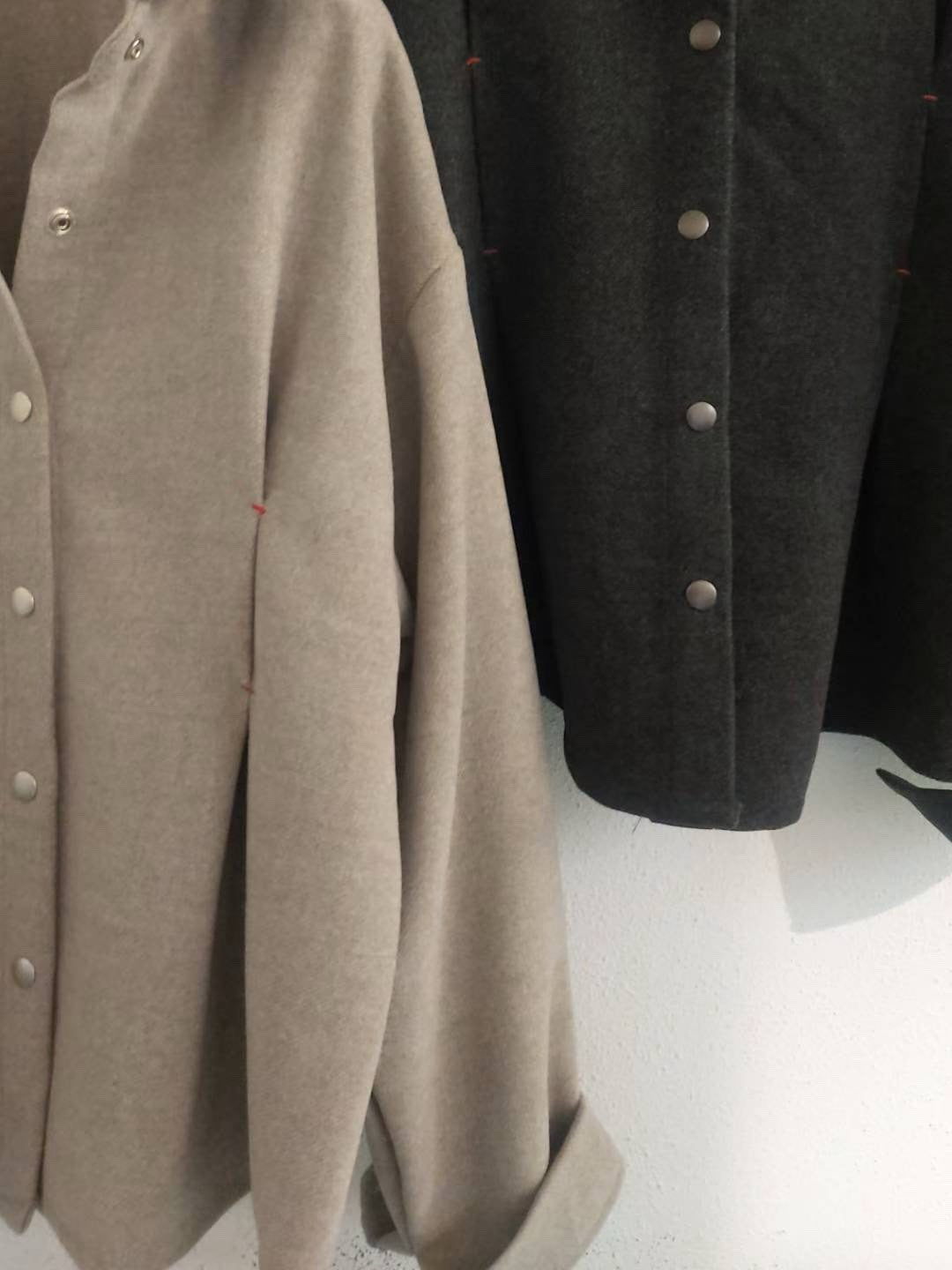 10A216 毛呢壓線剪裁襯衫