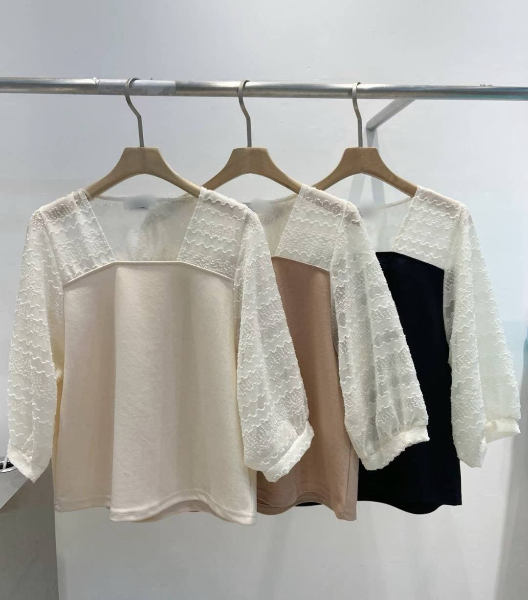 10B112 七分袖方領拚袖上衣