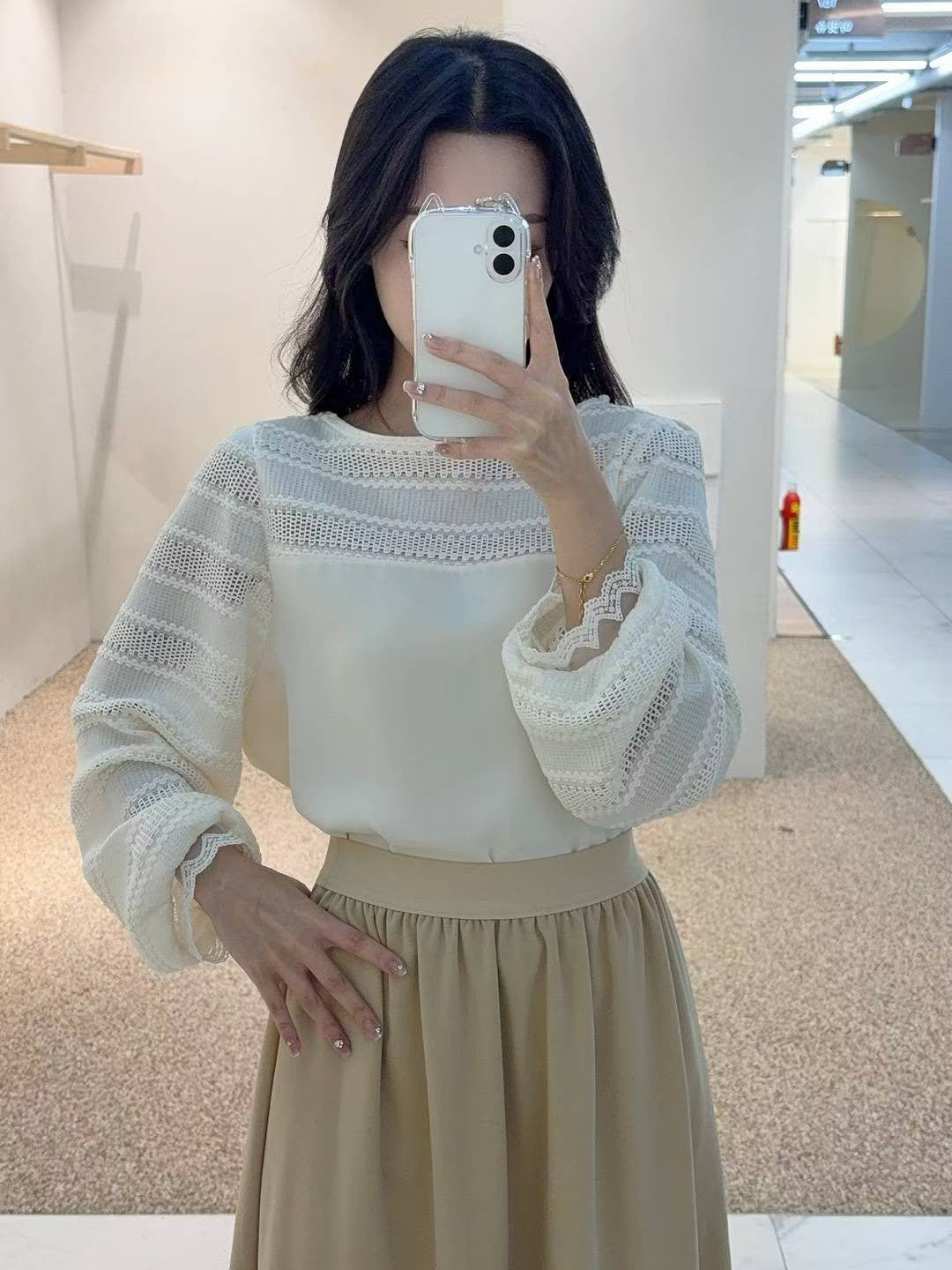 10B109 前襟橫條蕾絲雪紡上衣