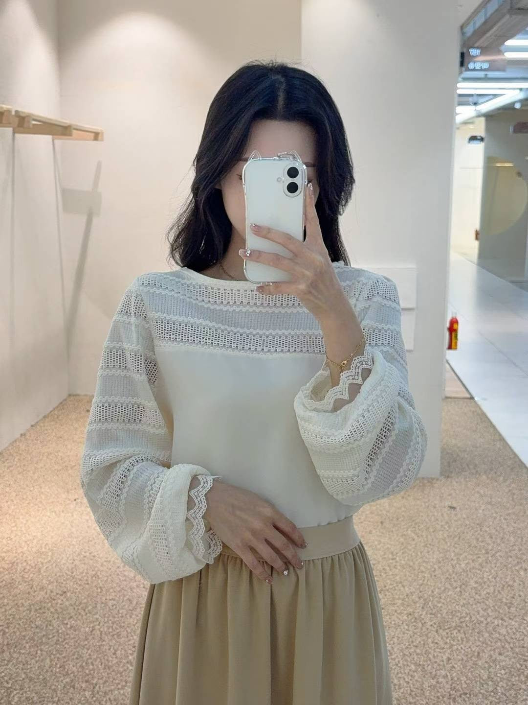 10B109 前襟橫條蕾絲雪紡上衣