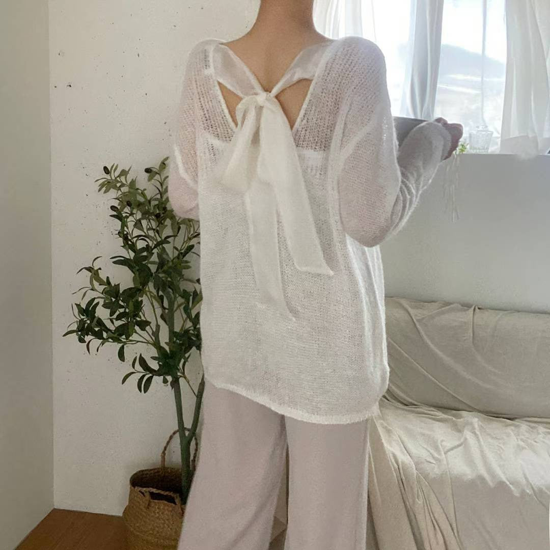 10B102 後蝴蝶結透膚感針織毛衣