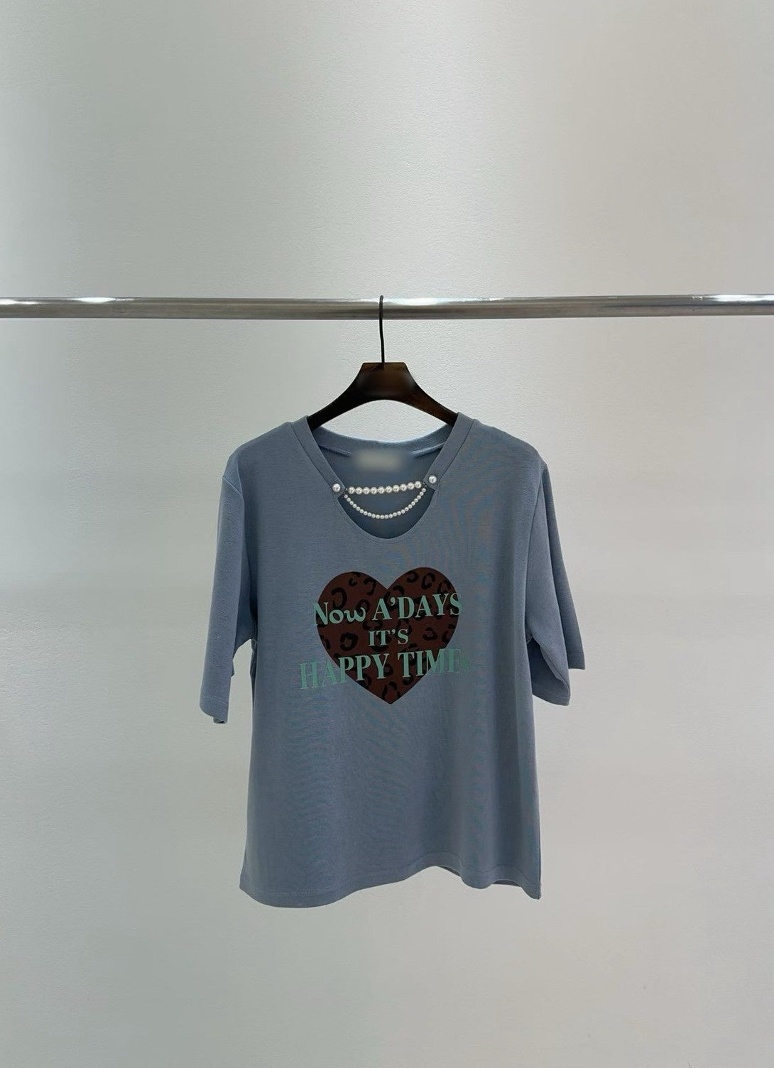 10B214 珍珠鍊領愛心厚棉短T