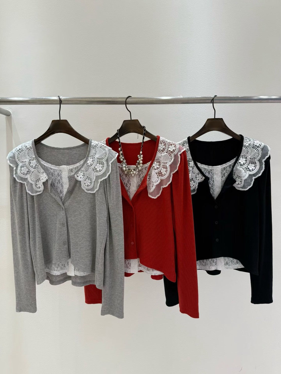 10B212 蕾絲假兩件針織衫