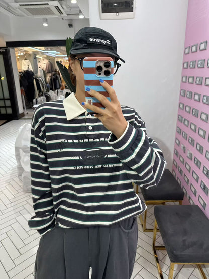 10B211 拚白領字母LOGO條紋長T