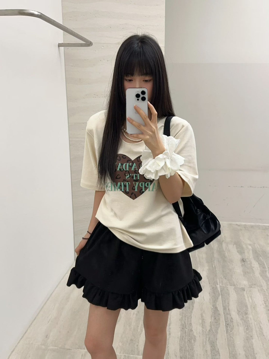 10B214 珍珠鍊領愛心厚棉短T