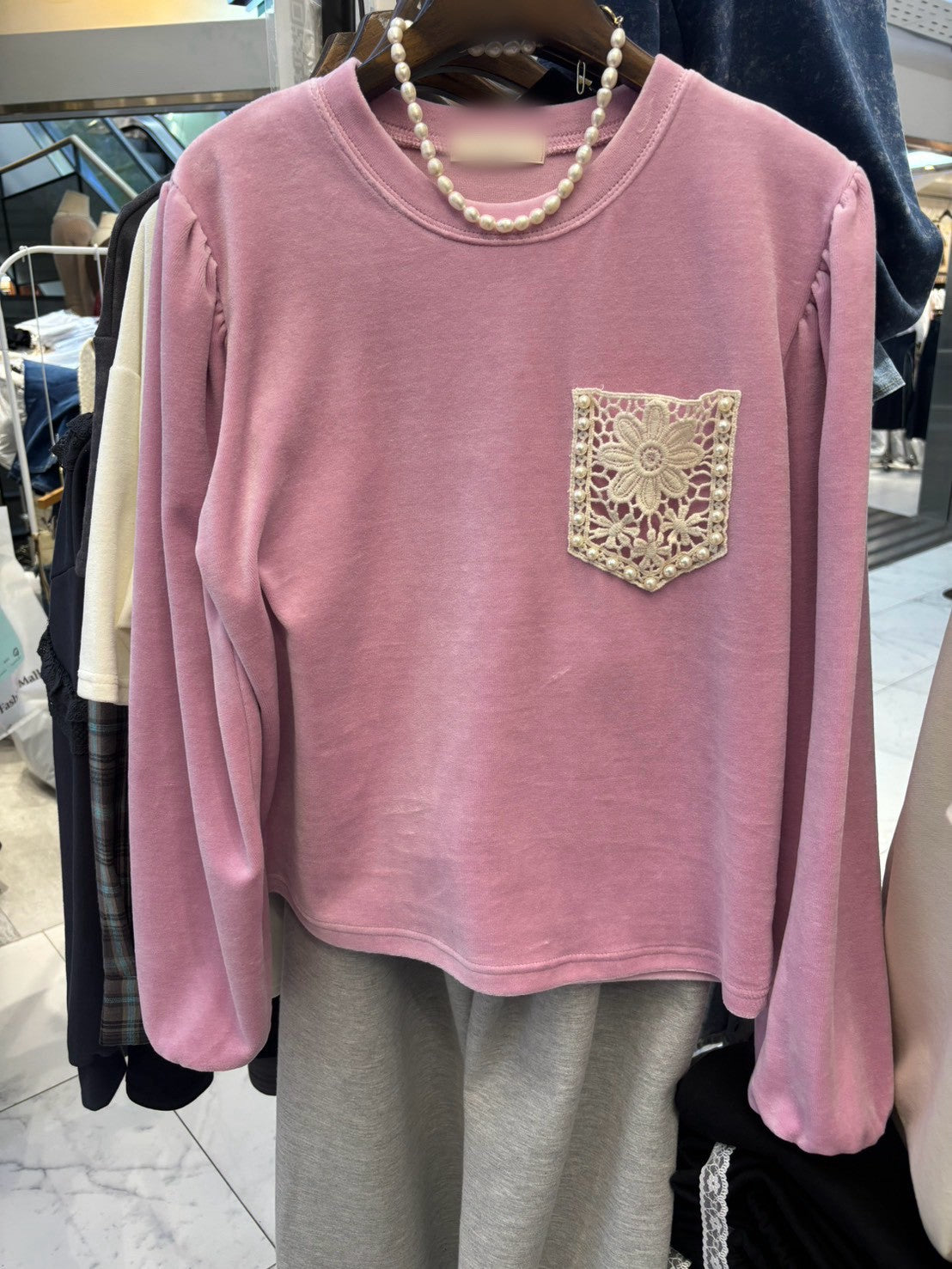 10B209 絨面蕾絲口袋長袖上衣