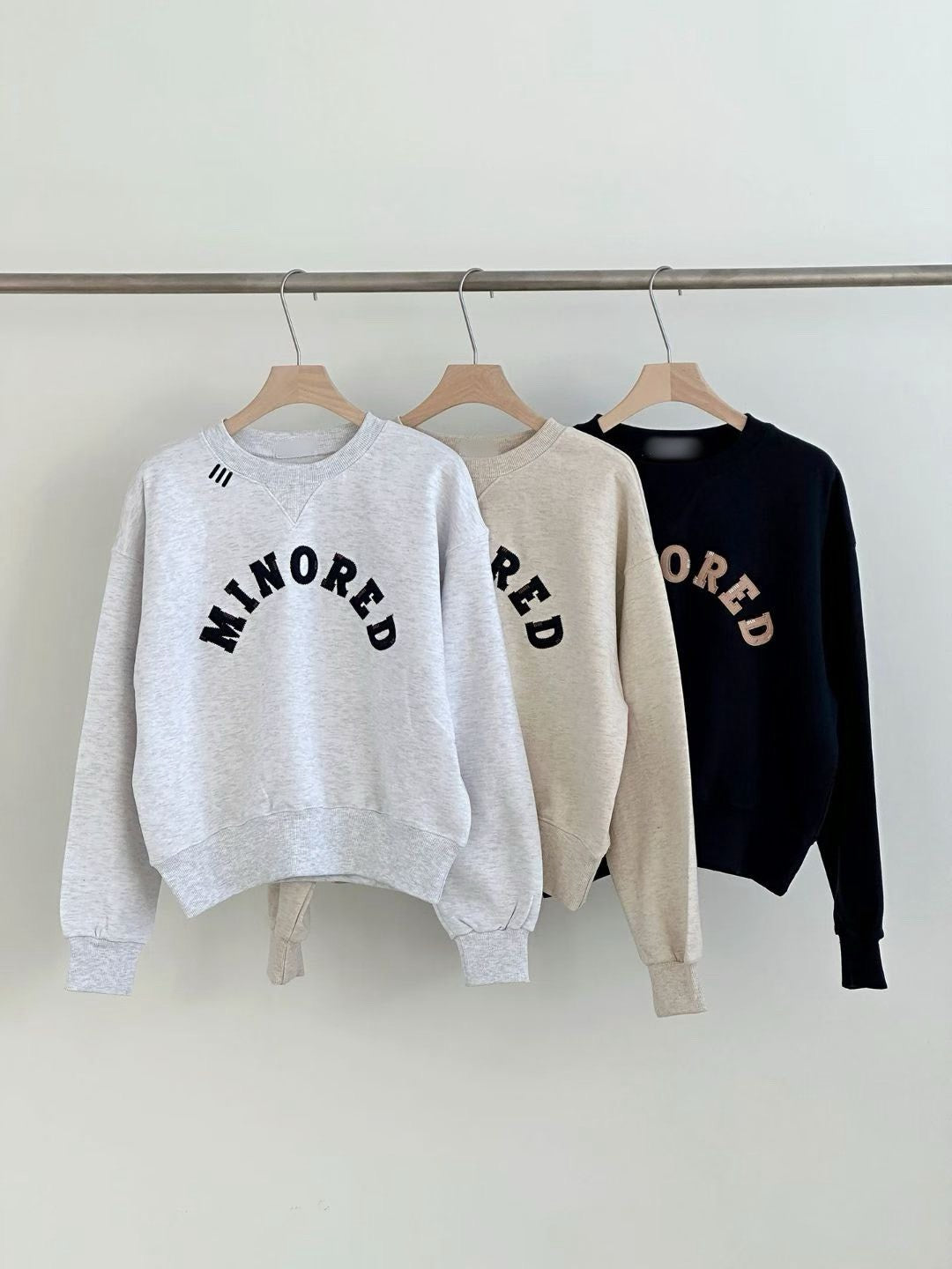 10C114 MINORED長袖衛衣