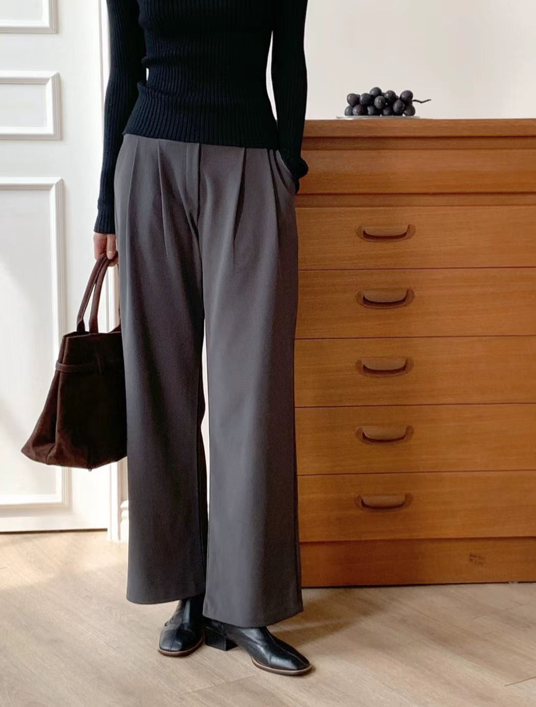 10D207 收腹打折中寬褲