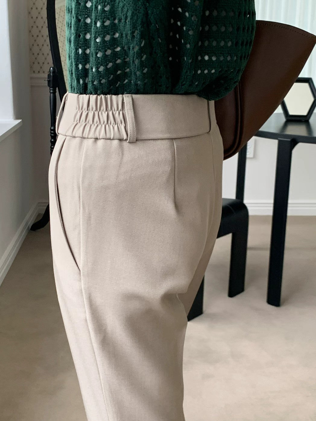 10D209 單扣側彈性小喇叭褲