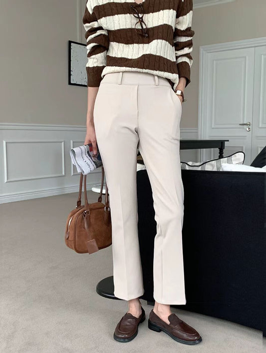 10D210 9分收腹小喇叭褲