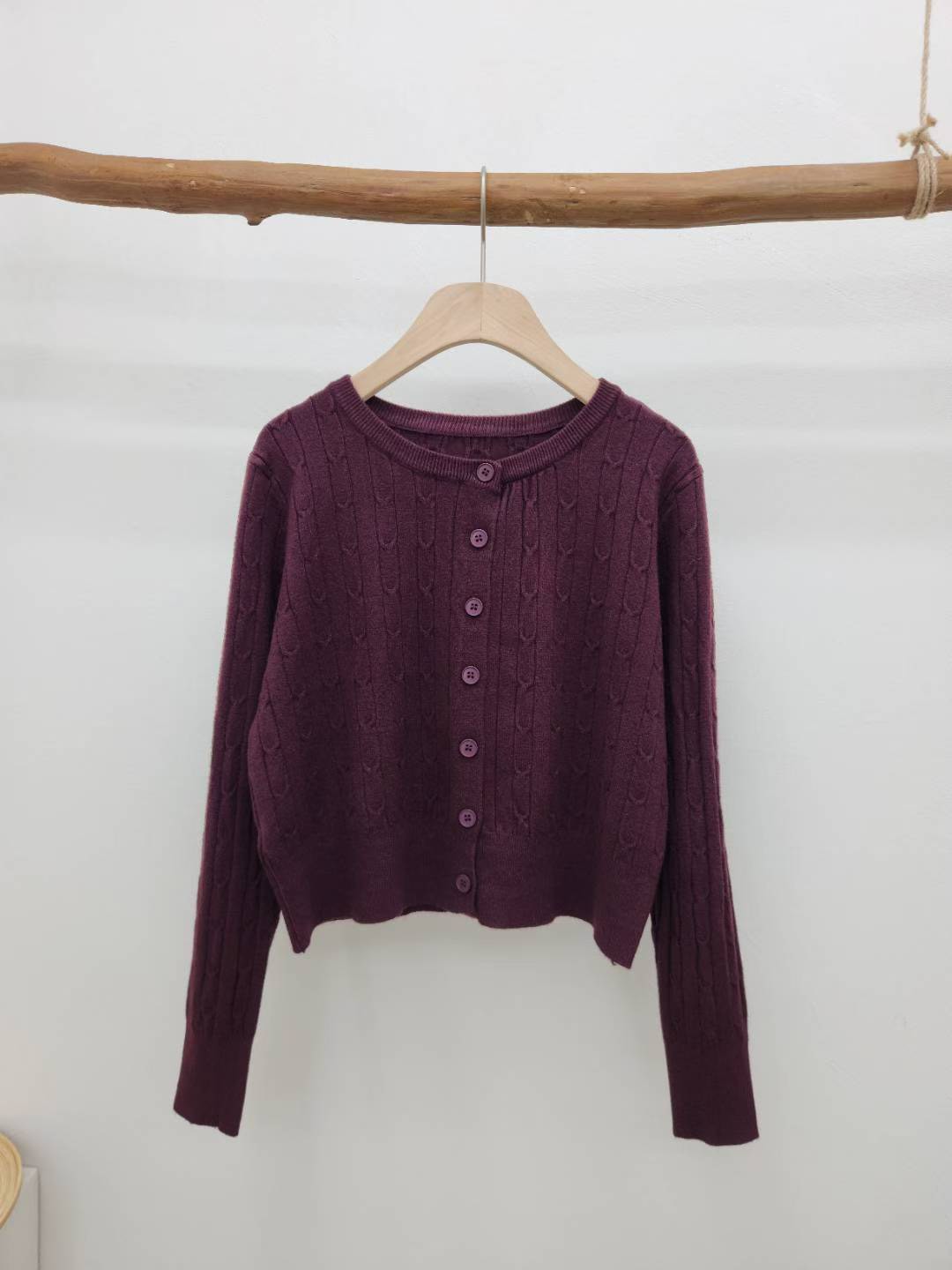 10C204 麻花短版針織外套