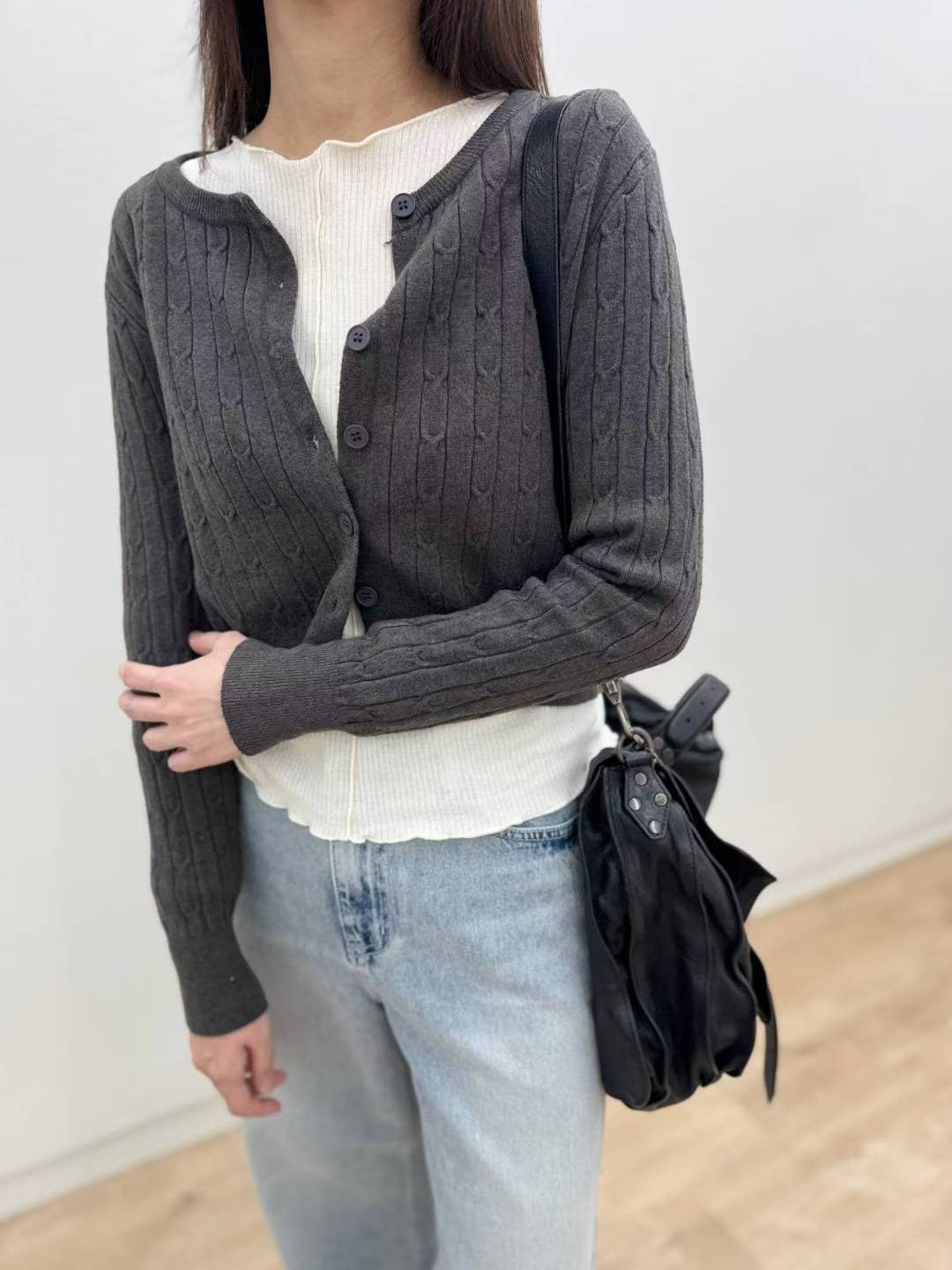 10C204 麻花短版針織外套