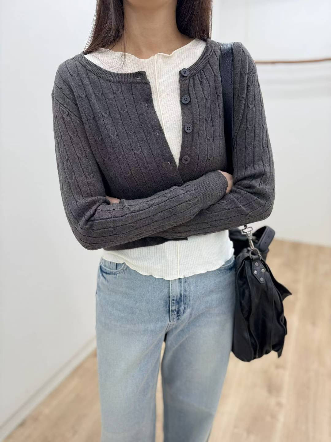 10C204 麻花短版針織外套