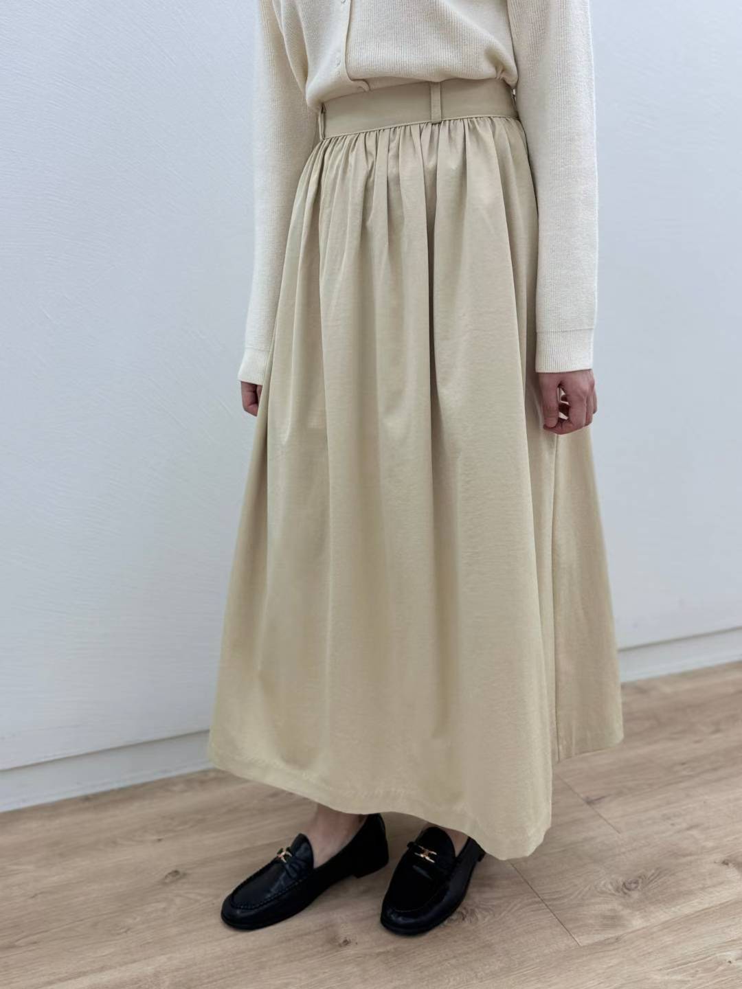 10C202 後鬆緊腰長傘裙