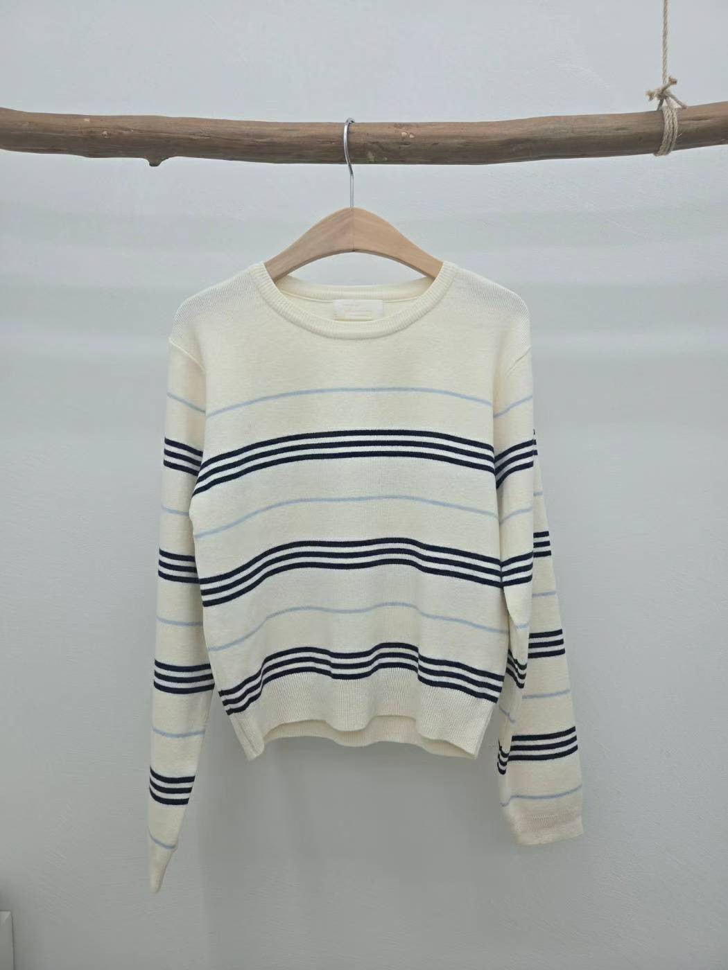 10C208 粗細橫條圓領針織衫