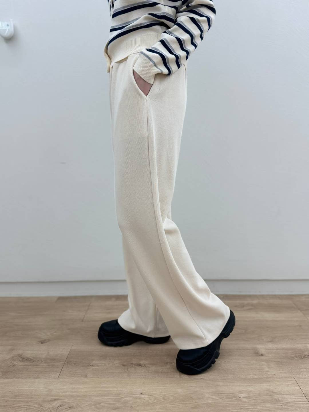 10C210 鬆緊腰長寬褲