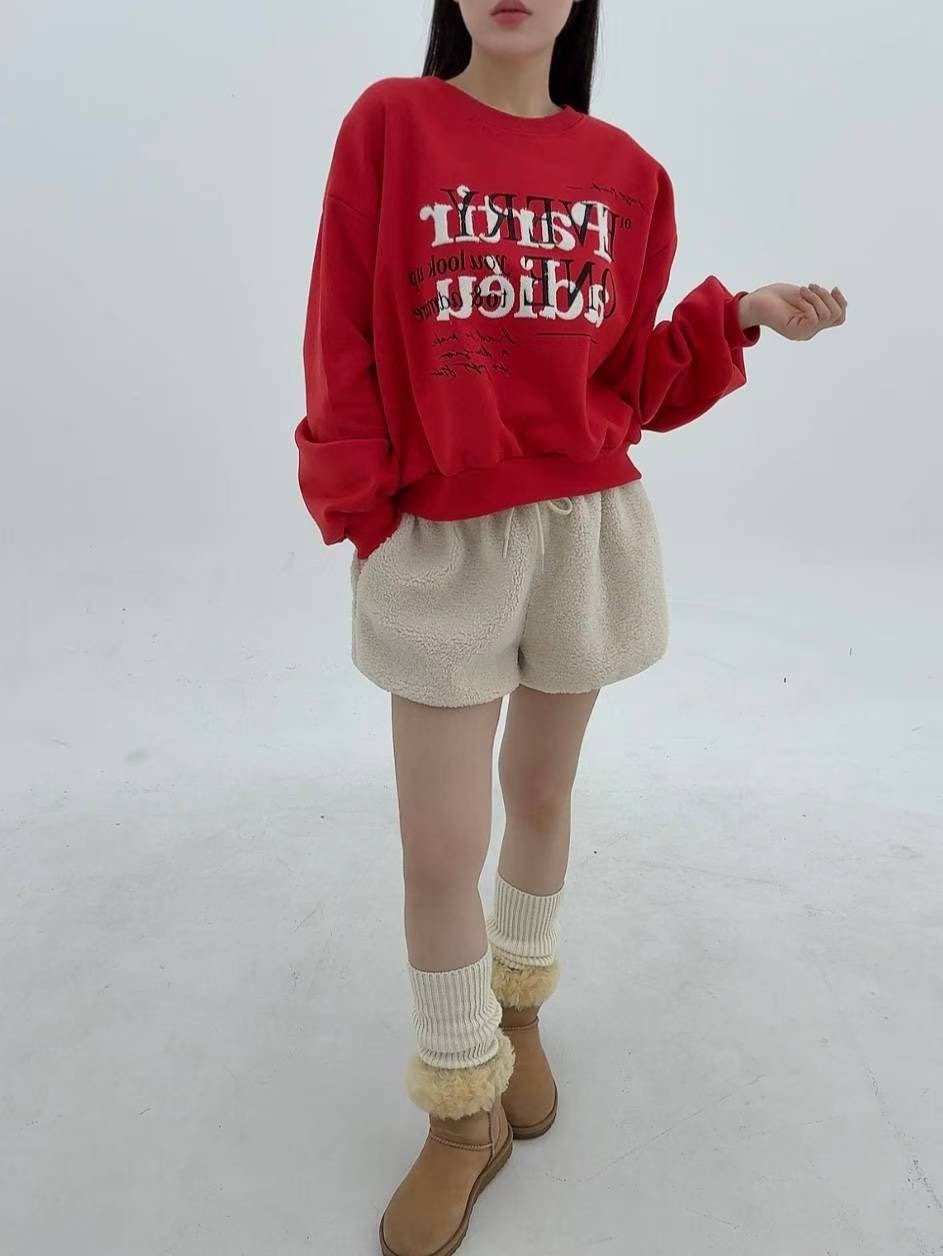 12A107 毛毛字母大學T(內磨毛)