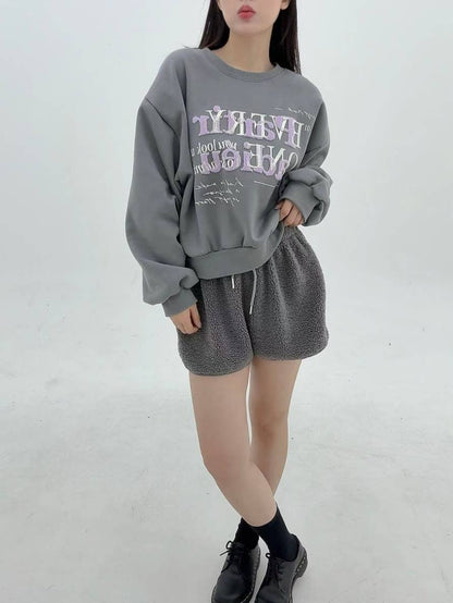 12A107 毛毛字母大學T(內磨毛)