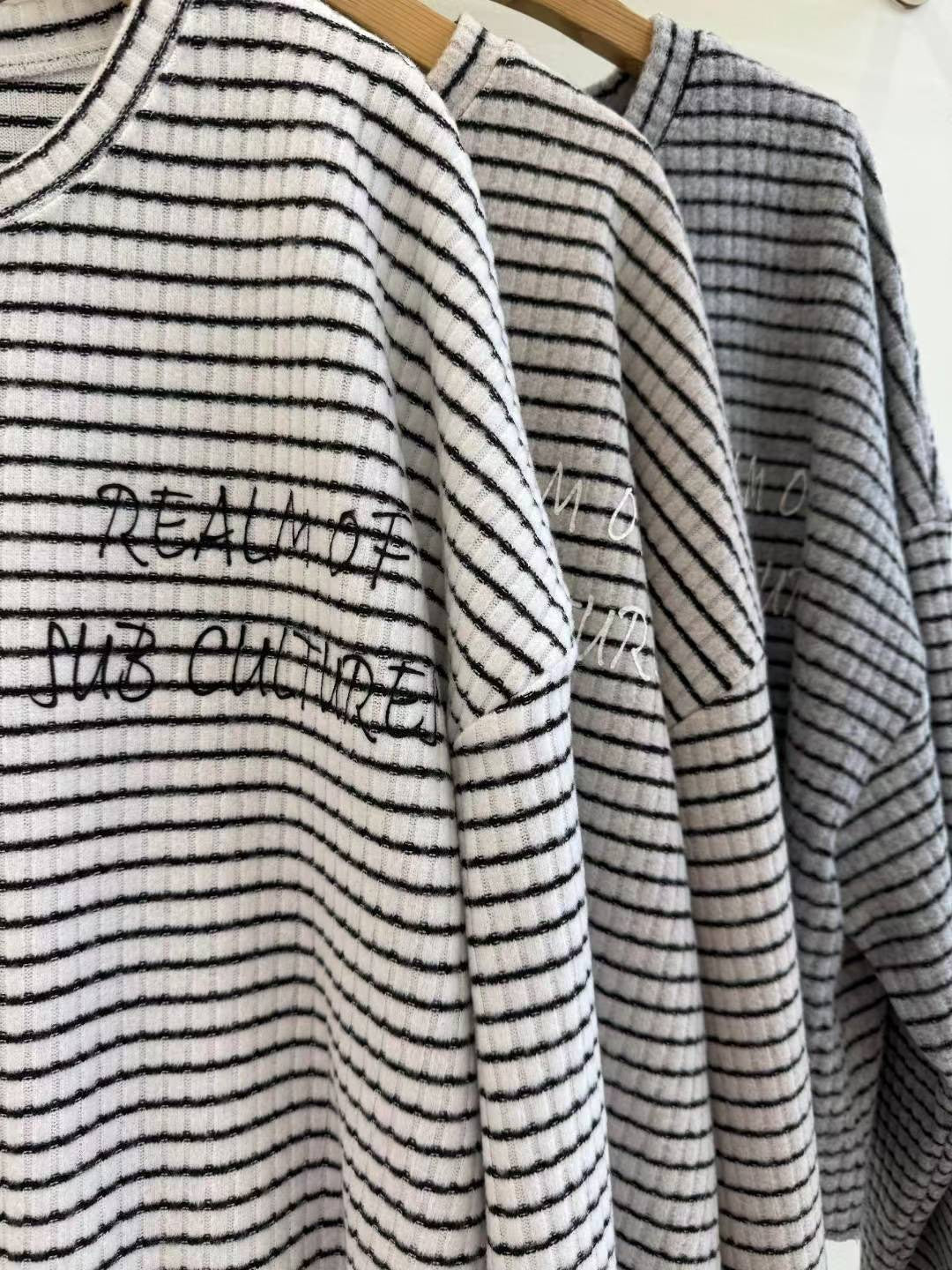 12A104 舒服棉橫條紋寬T