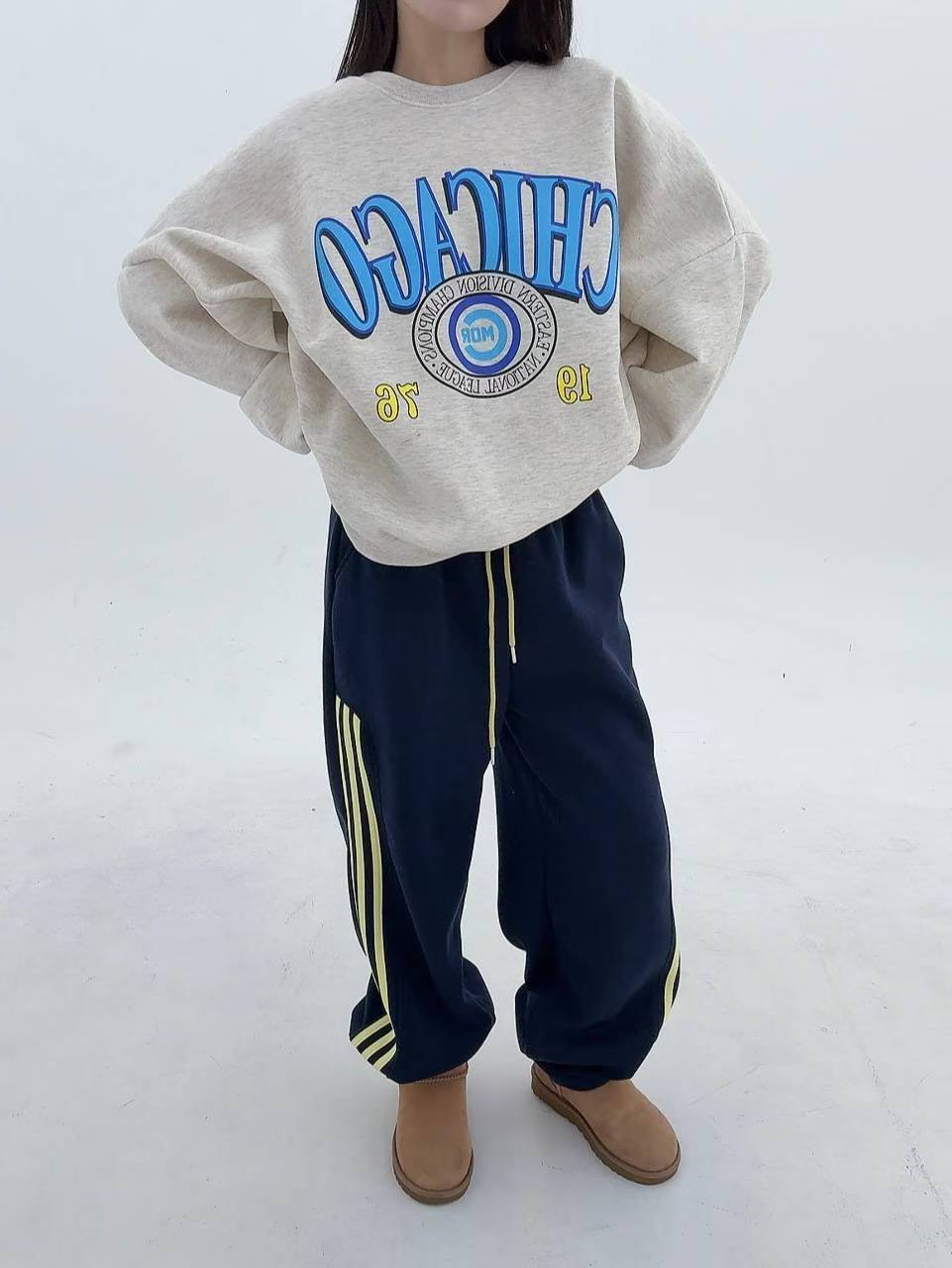 12A105 CHICAGO大學T(內磨毛)