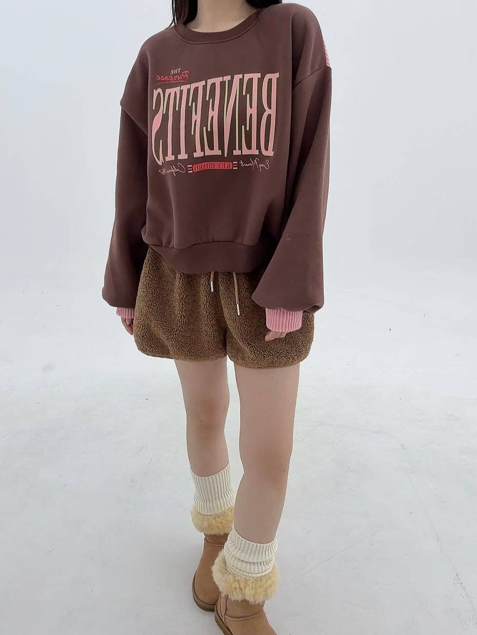 12A102 鬆緊腰羔羊毛短褲