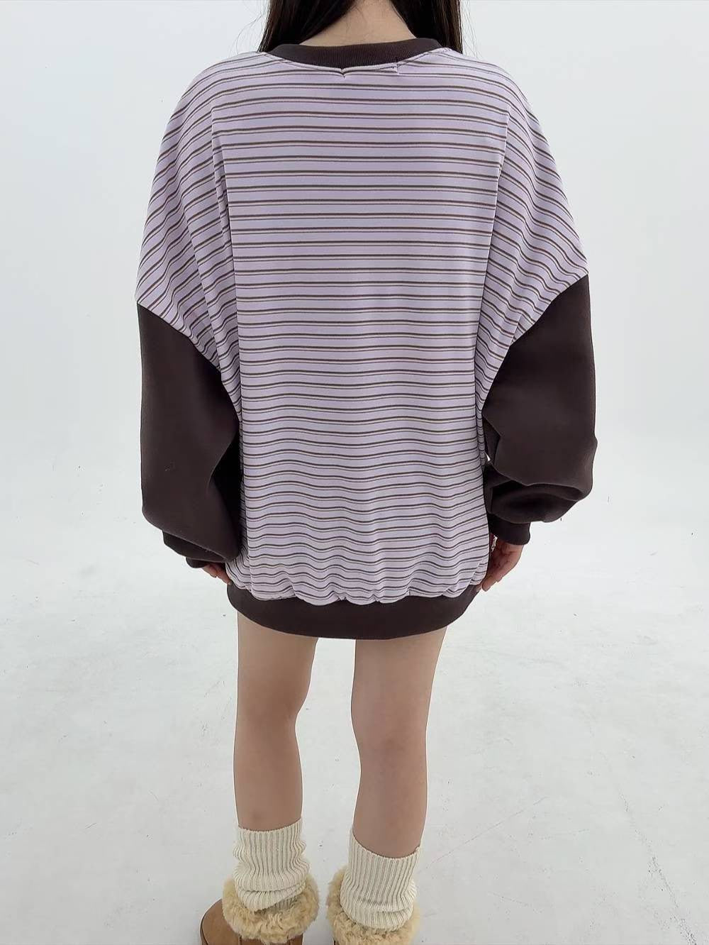 12A111 後橫條長版大學T(內磨毛)