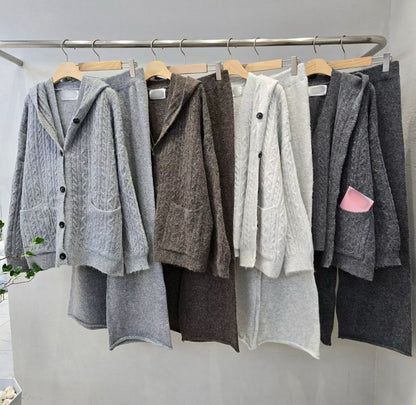 12A206 麻花紋連帽外套+背心+長寬褲毛料套裝