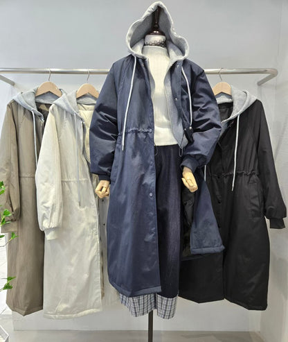 12A208 連帽縮腰過膝長版鋪棉風衣