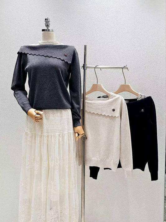 12B204 蕾絲船型領針織衫