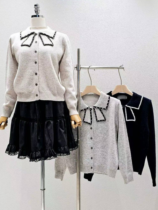 12B215 珍珠蝴蝶結領排釦毛衣