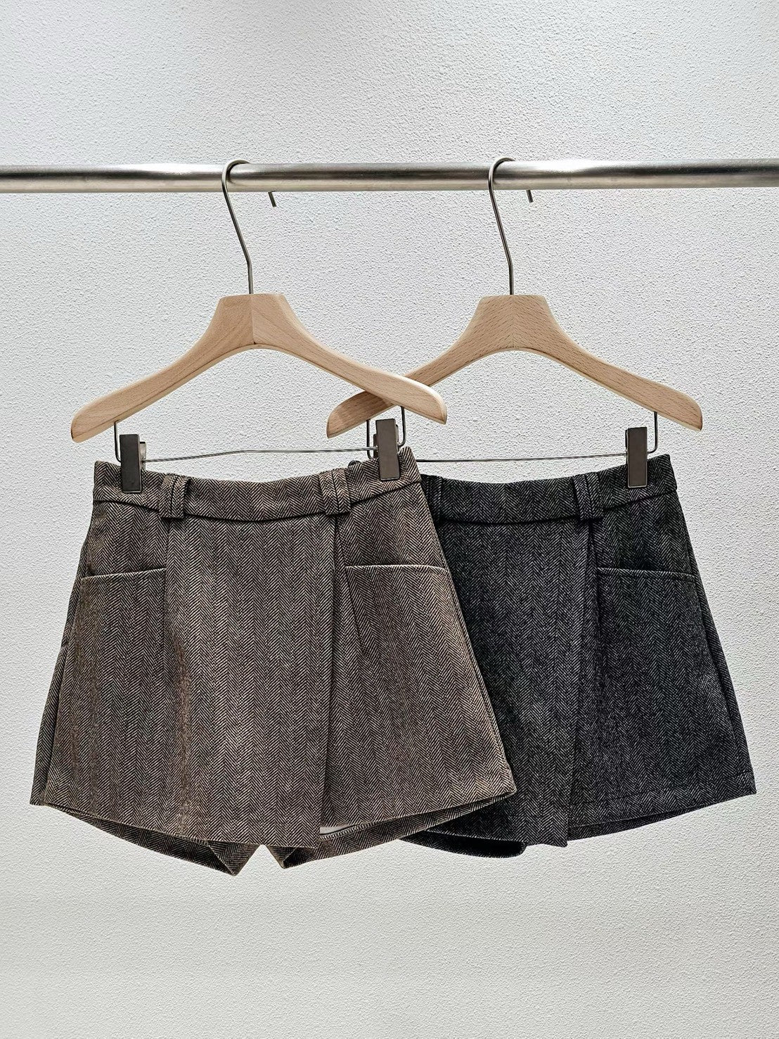 1A102 人字紋毛料短褲裙(後鬆緊腰)