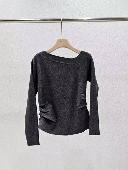 1A113 斜開領抓腰橫條針織衫